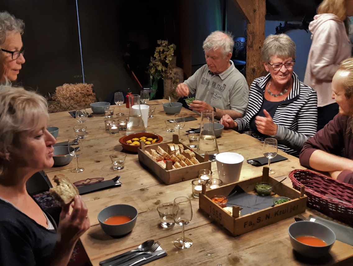 Eten bij het Tuincafé